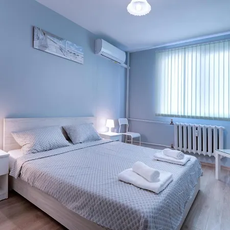 Daisy - 3 And Kitchen In Lazur Apartament Burgas