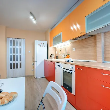 Апартаменты Daisy - 3 And Kitchen In Lazur *