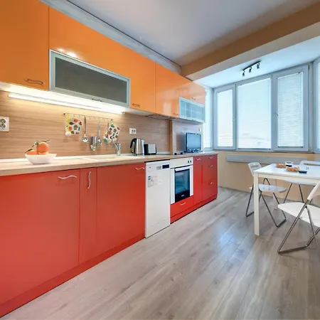 Daisy - 3 And Kitchen In Lazur * Burgas City